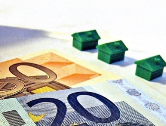  فيتش:-إصلاح-الصكوك-الإماراتي-غير-كافٍ-لتغيير-النظرة-التصنيفية-للسندات-الإسلامية