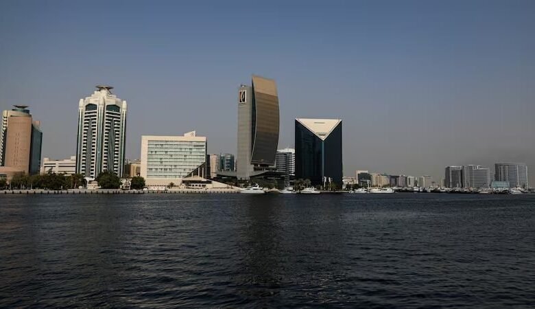 الإمارات-تمنح-الشركات-متعددة-الجنسيات-الكبرى-“وضعًا-مؤهلًا-انتقاليًا”-لضريبة-القيمة-المضافة