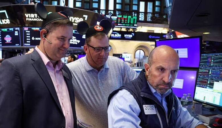 إشارات-اقتصادية-أمريكية-متباينة-تكبح-أداء-وول-ستريت-خلال-الأسبوع