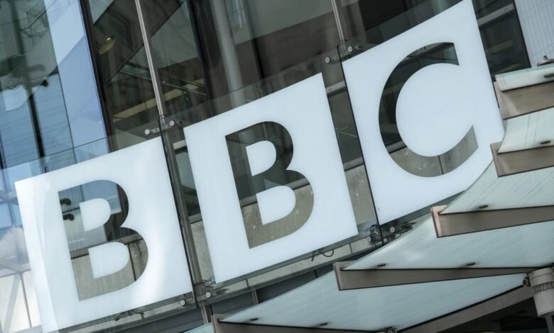 ترامب-يقاضي-هيئة-الإذاعة-البريطانية-(بي-بي-سي)-بتهمة-التشهير