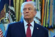  ترامب-يأمر-بفرض-حصار-على-ناقلات-النفط-الفنزويلية-ويصنّف-النظام-بأنه-إرهابي