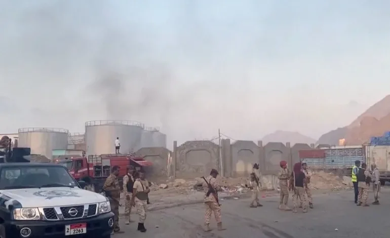 احتمالات-التصعيد-في-الأزمة-السعودية-الإماراتية:-غلق-الحدود-وانسحاب-الإمارات-من-أوبك